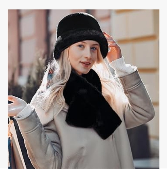 Elegant Black Faux Fur Bucket Hat and Scarf Set main image 4